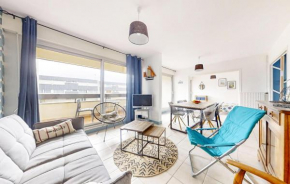 2 Bedroom Beautiful Apartment In Quiberon
